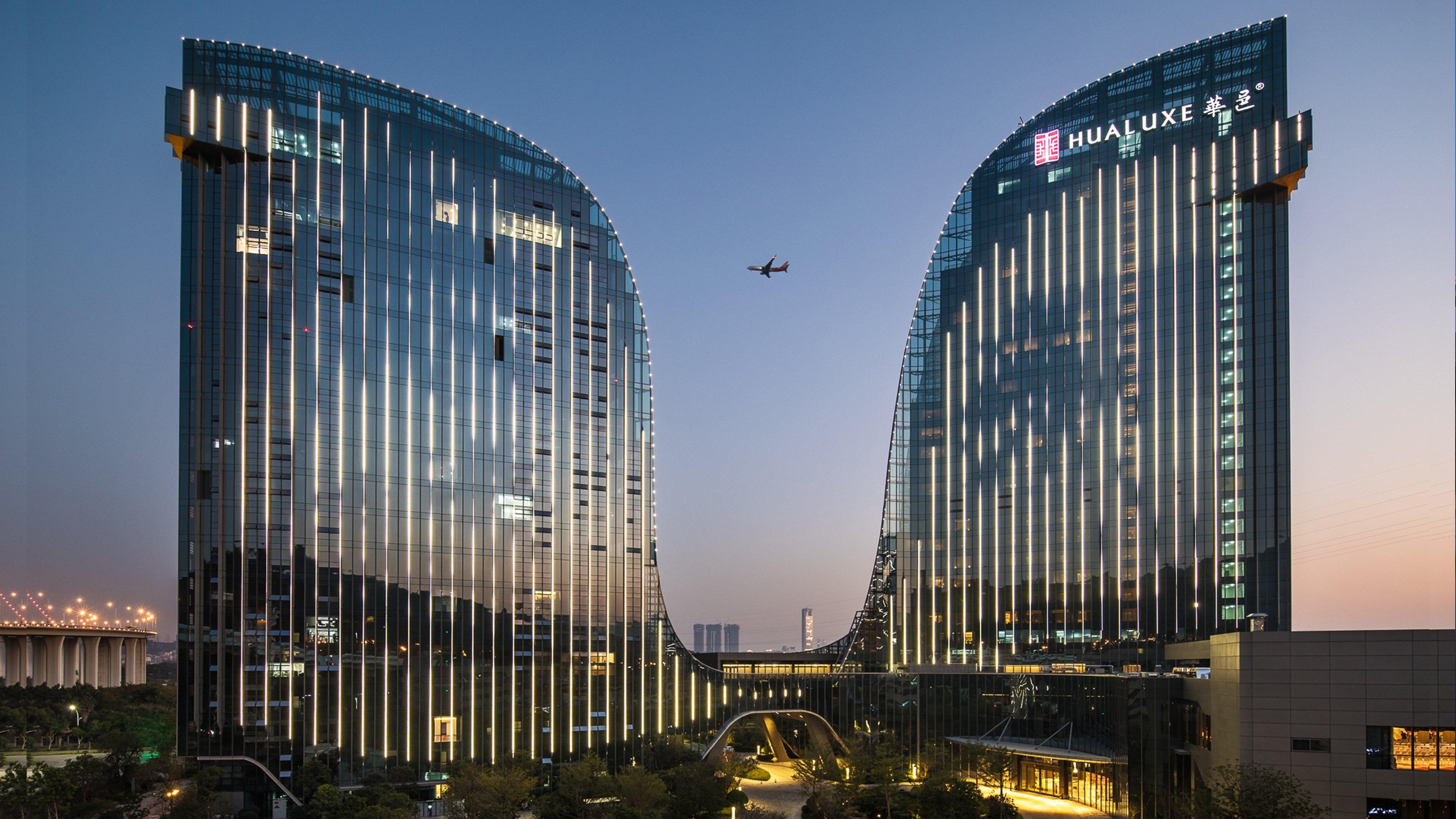 Hualuxe Xiamen Haicang Habour View מראה חיצוני תמונה