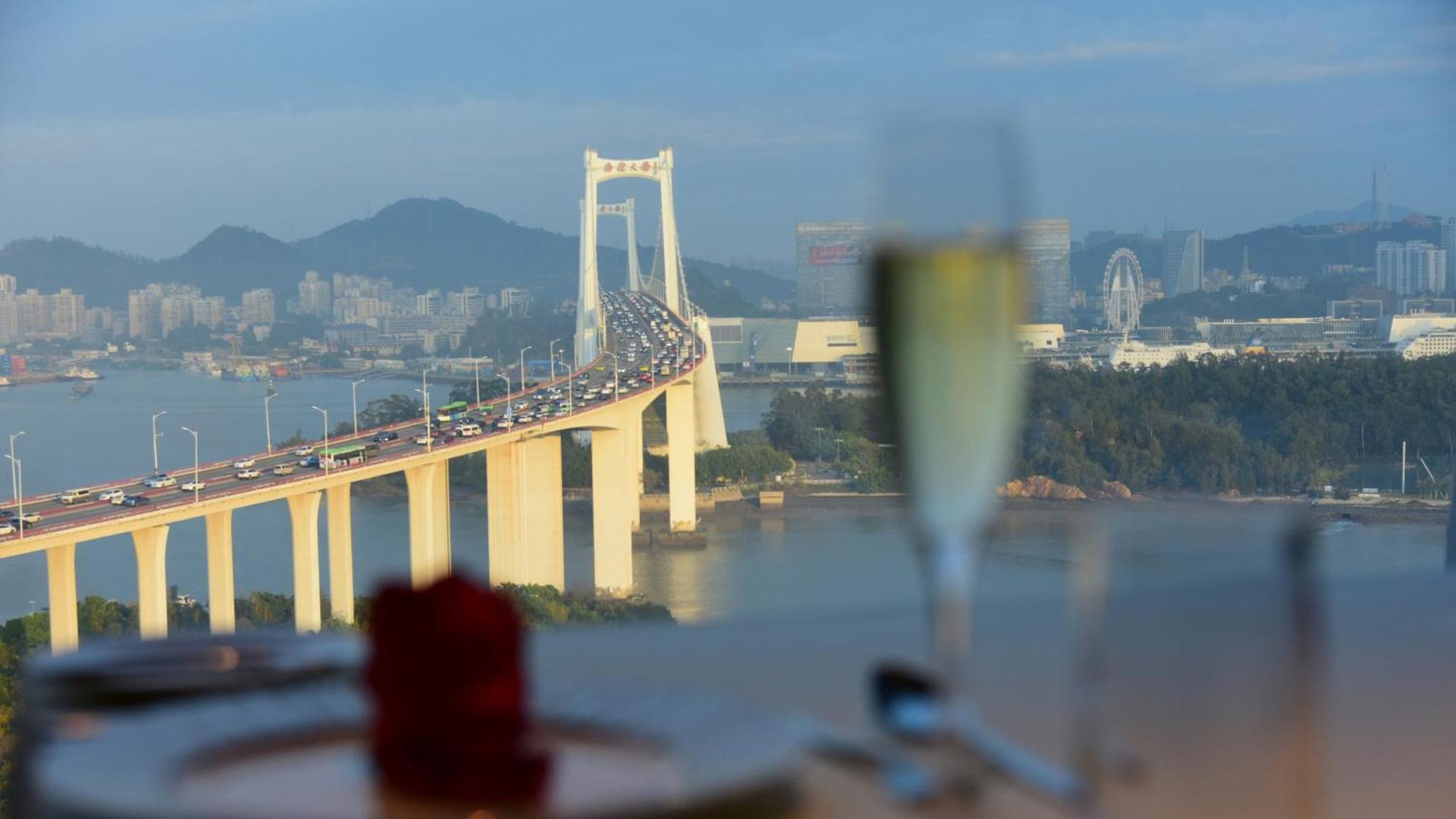 Hualuxe Xiamen Haicang Habour View מראה חיצוני תמונה